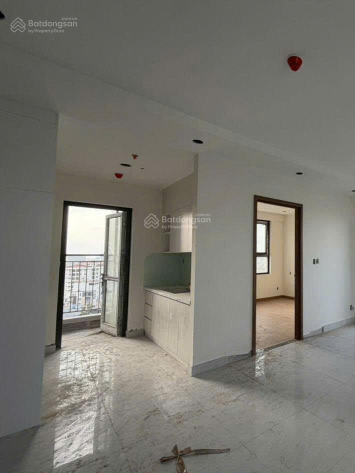 Cc chuyển công tác cần bán căn hộ bàn giao cuối th lakeside garden, 3pn, tầng 15 view hồ đẹp
