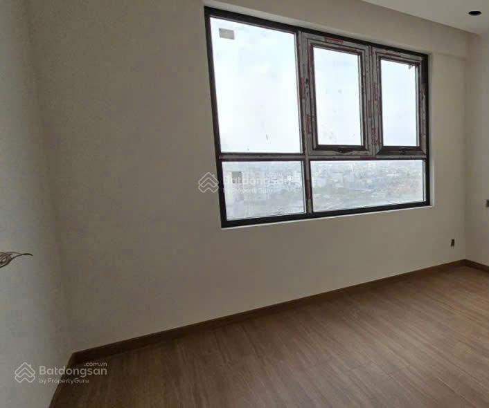 Cc chuyển công tác cần bán căn hộ bàn giao cuối th lakeside garden, 3pn, tầng 15 view hồ đẹp