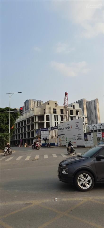 Chủ đầu tư ra hàng 20 căn vị trí đẹp dự án central lakeside, giá cực tốt 380tr/m2 cả xây dựng