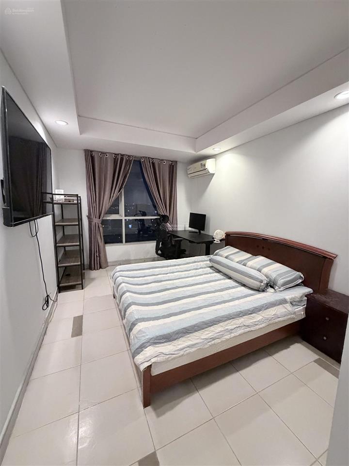 Chính chủ bán căn hộ botanic tower 93m 2pn view đẹp sổ hồng