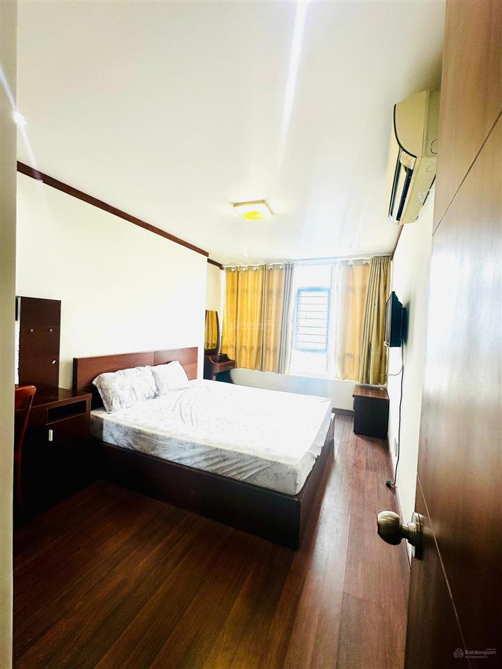 Cho thuê căn hộ hoàng anh gia lai 3 phòng ngủ view hồ thạc gián