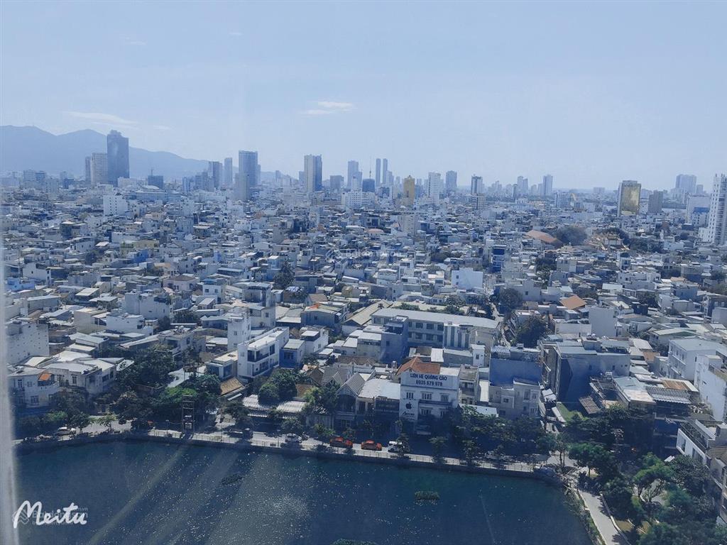 Cho thuê căn 2 phòng ngủ hoàng anh gia lai tầng cao view hồ thạc gián full nội thất