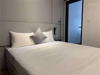 Cho thuê căn 2 phòng ngủ sam tower 70m2 tầng cao view sông giá 27 triệu/tháng