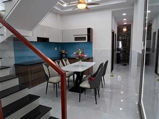 Bán nhà 2 tầng đúc btct tch05, kp1 lâm thị hố, q12 giá 4,69 tỷ dt 4 15m = 60m |