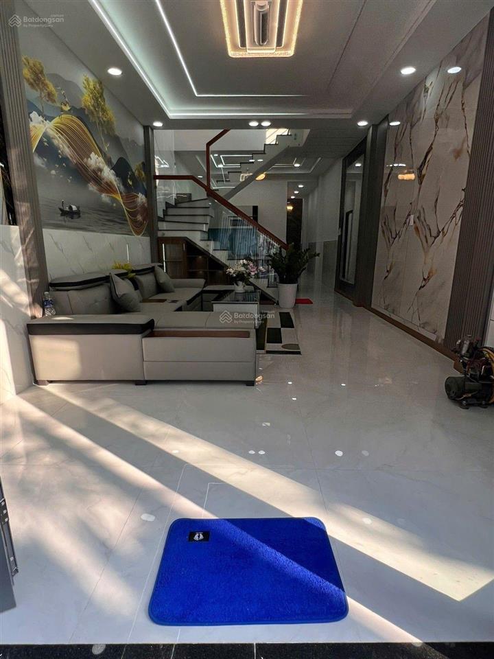 Bán nhà 2 tầng đúc btct tch05, kp1 lâm thị hố, q12 giá 4,69 tỷ dt 4 15m = 60m |