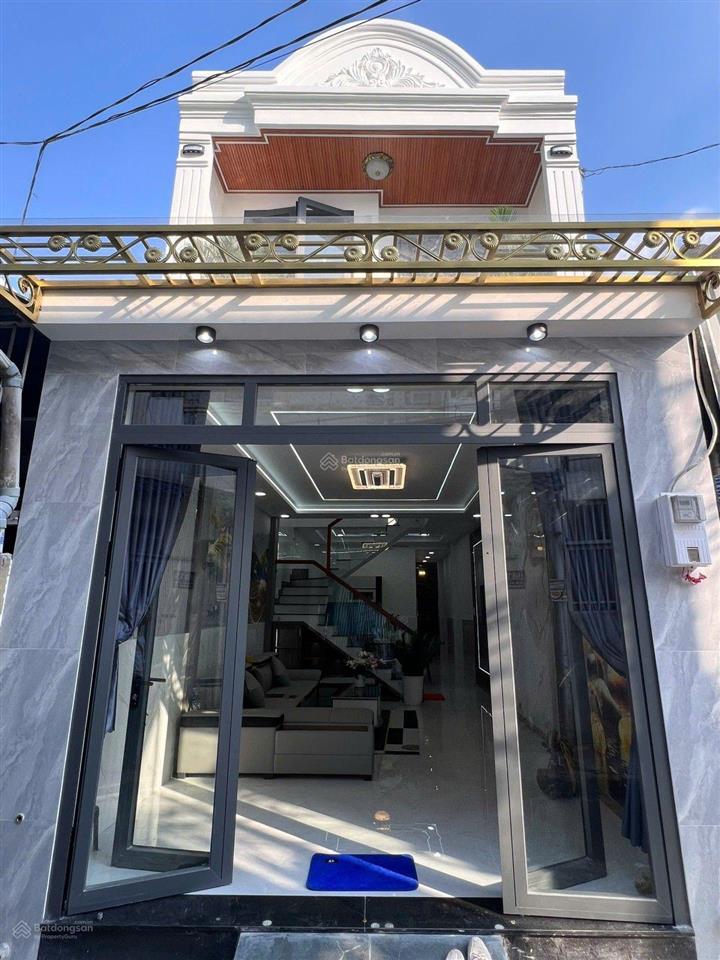 Bán nhà 2 tầng đúc btct tch05, kp1 lâm thị hố, q12 giá 4,69 tỷ dt 4 15m = 60m |