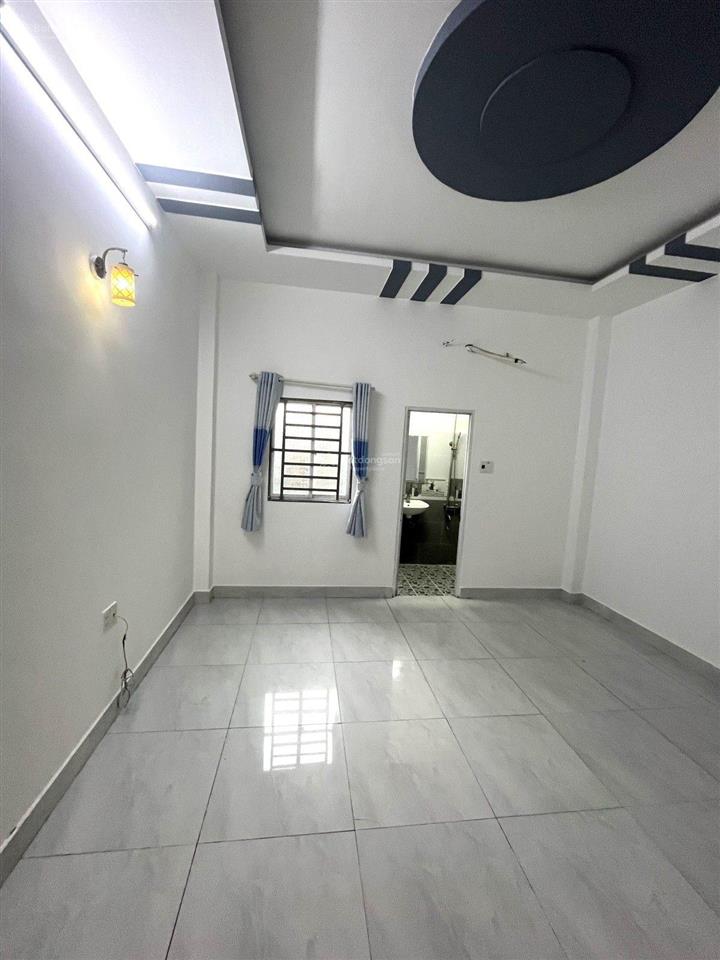 Giảm ngay 300tr chỉ còn 5,3 tỷ dt 4 x 16,5m nở hậu 4,2m nhà 4 tầng hẻm xe hơi 5m