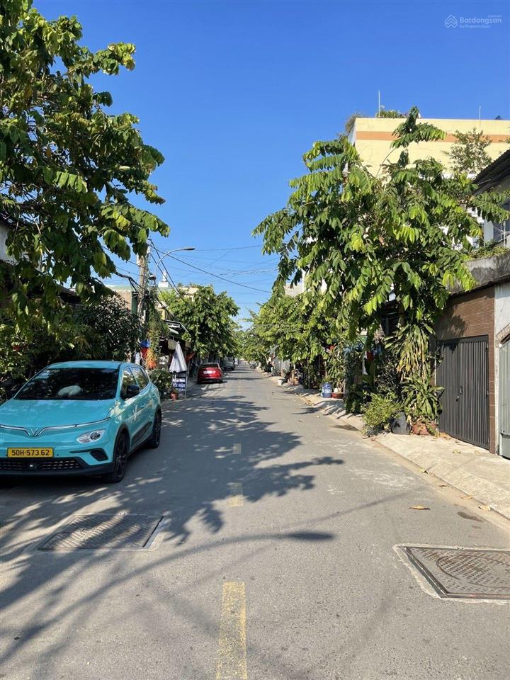 Mặt tiền tiền lân 15 * 96m nhà + 3 phòng trọ giá 5,2 tỷ 5 x 20m (96m) 1 trệt 1 lầu