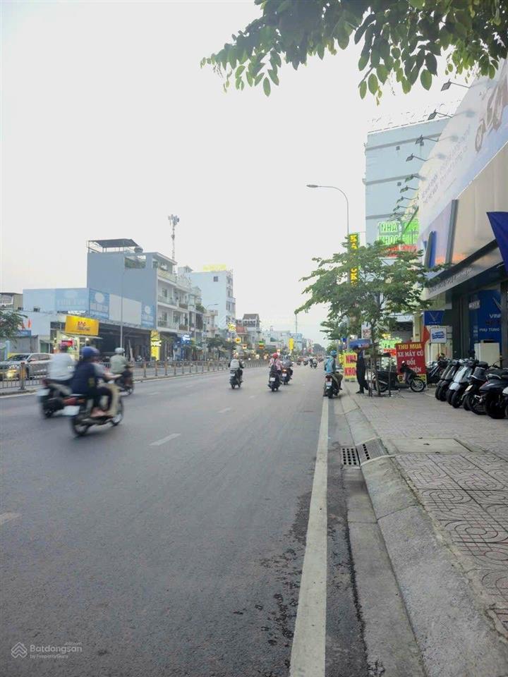 Bán nhà đẹp bình tân bình hưng hòa a giá chỉ 4,6 tỷ dt 4 x 15,5 = 58m hẻm 4m sát mặt tiền