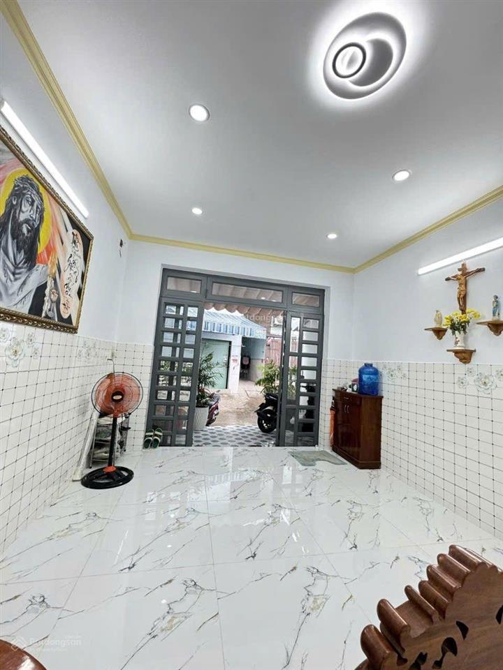 Bán nhà đẹp bình tân bình hưng hòa a giá chỉ 4,6 tỷ dt 4 x 15,5 = 58m hẻm 4m sát mặt tiền