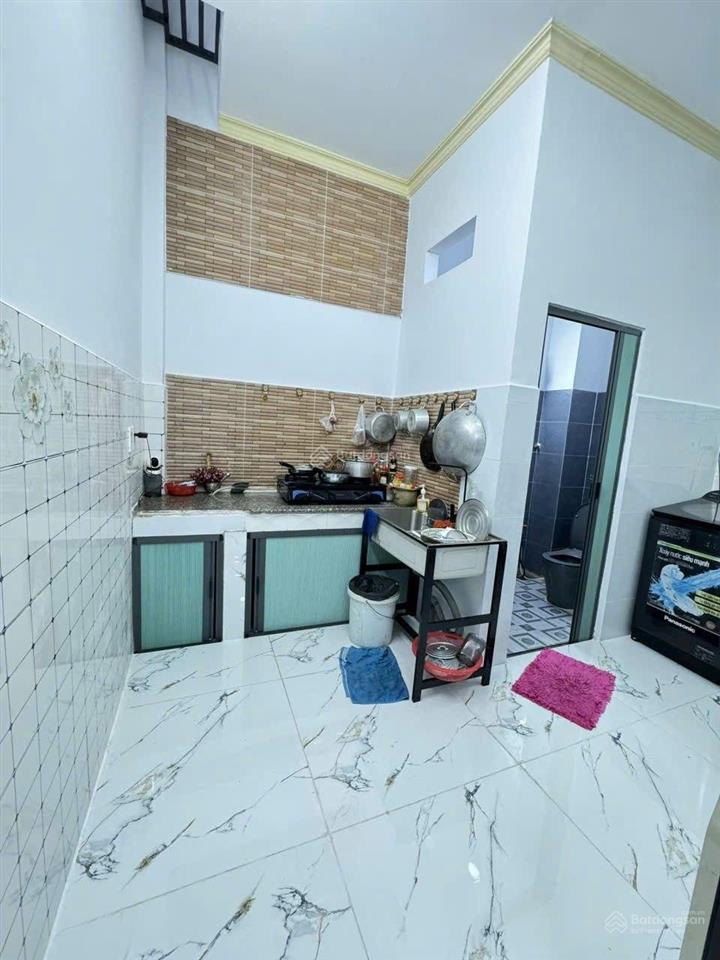 Bán nhà đẹp bình tân bình hưng hòa a giá chỉ 4,6 tỷ dt 4 x 15,5 = 58m hẻm 4m sát mặt tiền