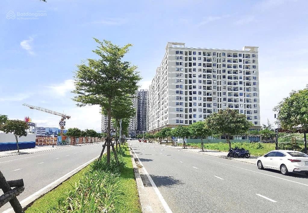 Bán lô đất vip 360m2 đường võ quý huânngũ hành sơn đà nẵng(sát toà fpt 1 và đối diện toà fpt4 )
