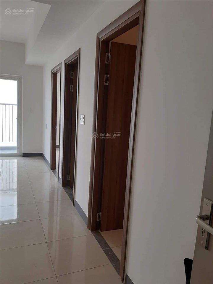 Cho thuê cc tại imperial place, 7 triệu vnd, 49 m2, có ban công
