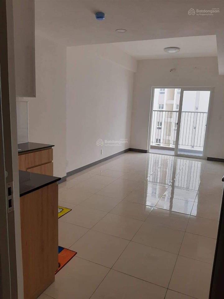 Cho thuê cc tại imperial place, 7 triệu vnd, 49 m2, có ban công