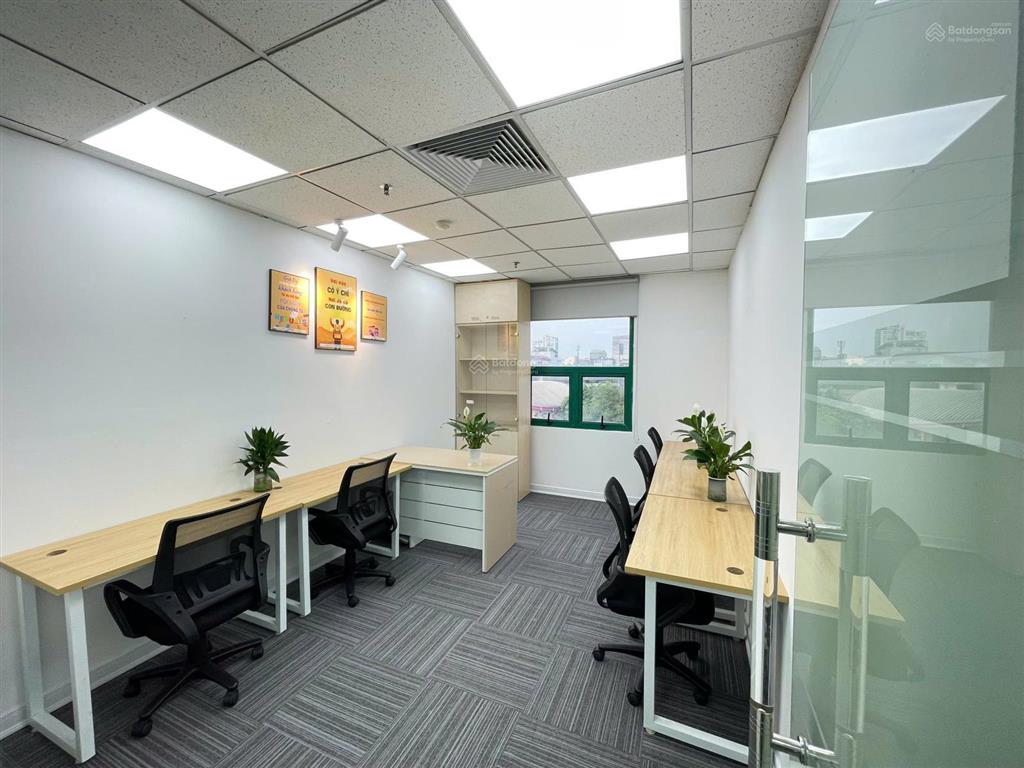 Cho thuê văn phòng hạng a view vincom đẹp 6,9 triệu tại tôn thất tùng, full dv, vào làm ngay
