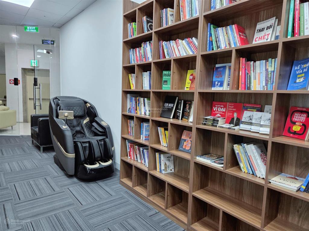 Văn phòng trọn gói full đồ, view đẹp tại duy tân, cầu giấy dt 50m2 giá 2 triệu/pax/tháng