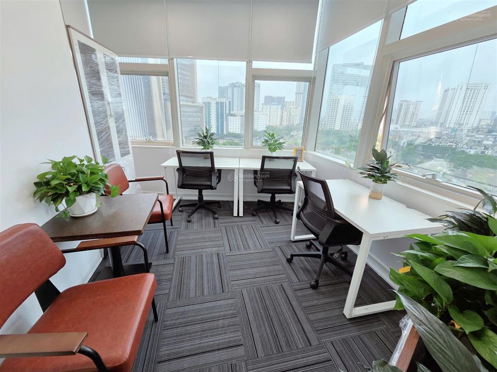 Văn phòng trọn gói full đồ, view đẹp tại duy tân, cầu giấy dt 50m2 giá 2 triệu/pax/tháng