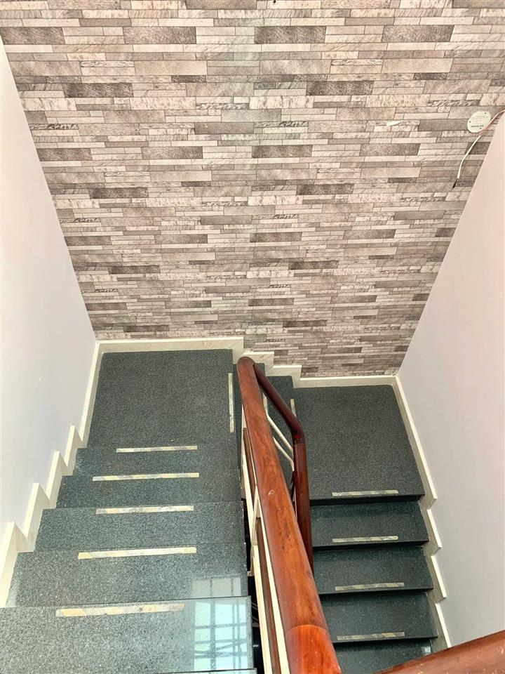 Đường 79 tân quy  chủ định cư cần bán căn nhà tâm huyết 3 tầng hẻm ôtô 55mv  nhỉnh 6t tl