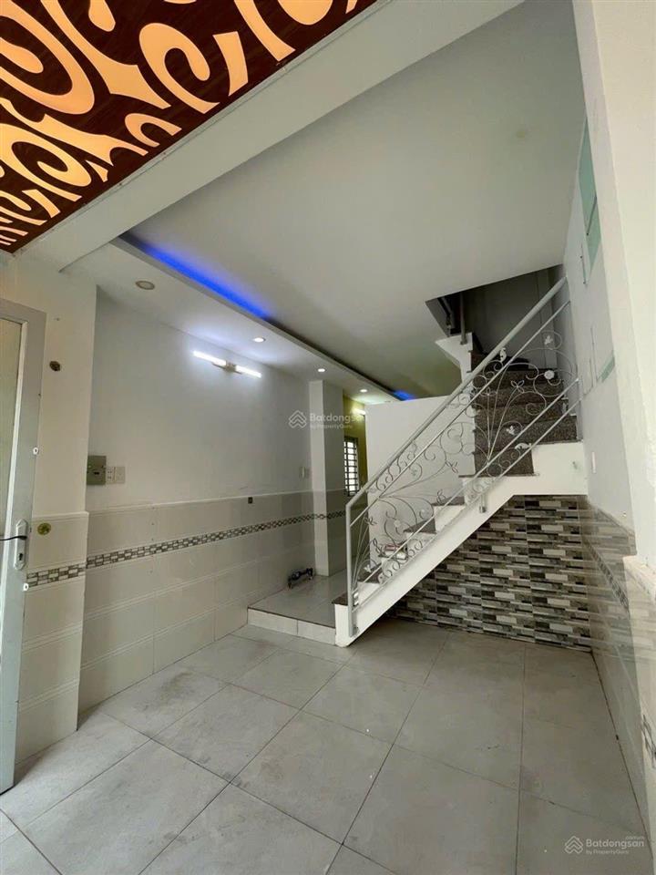 Quận 7  trần xuân soạn  2,8 tỷ  hẻm ba gác thông thoáng  ngang 3m  hàng hiếm