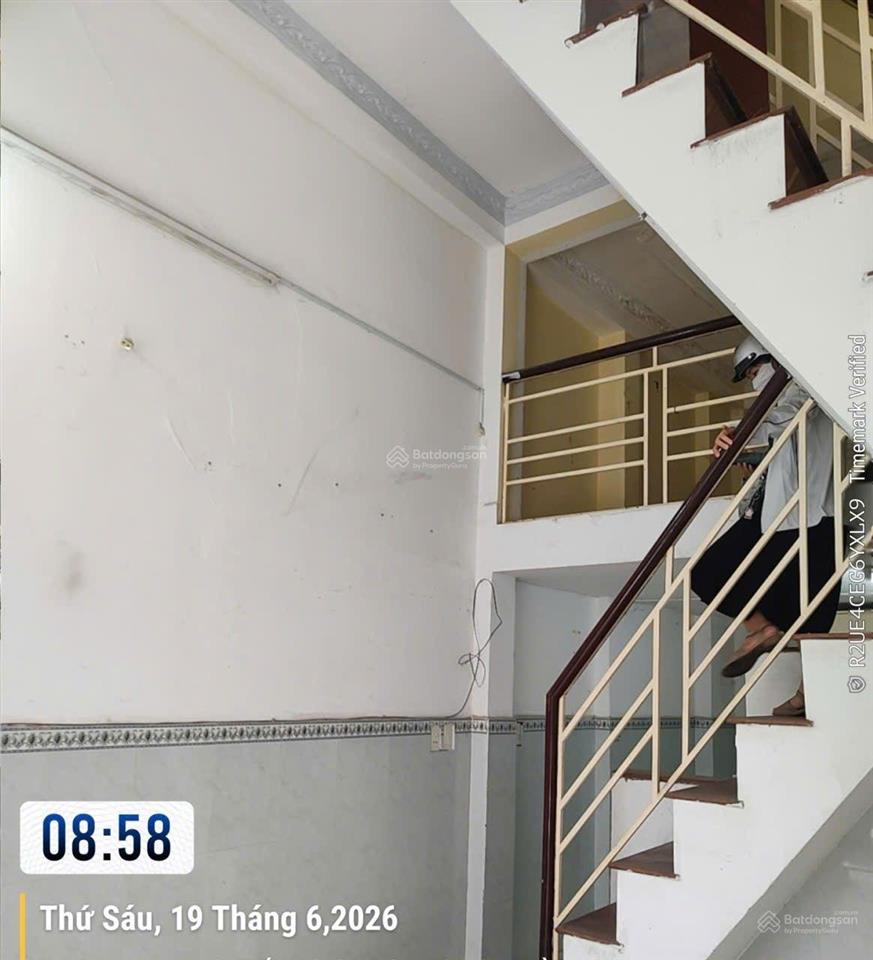 Q7  4t6  4 lầu  mtkd đường nhựa 8m  cạnh ngã 4 nguyễn thị thập