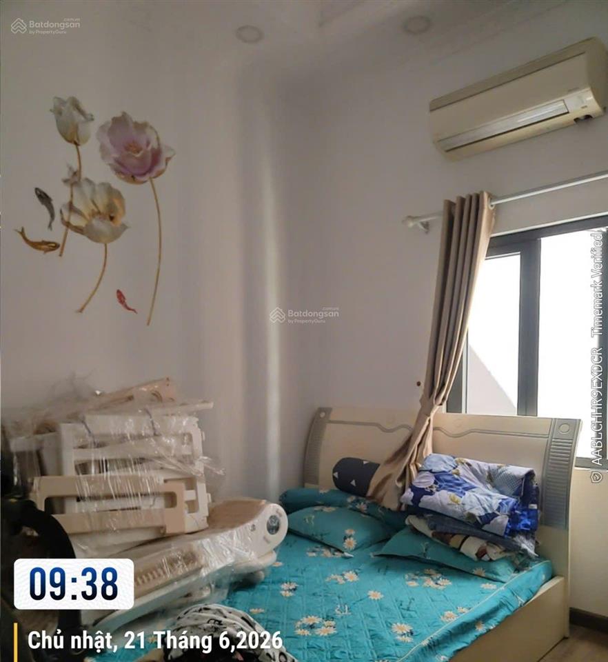 4t9  hẻm xe hơi q7  nhà đẹp 3 lầu btct  đối diện pmh quận 7