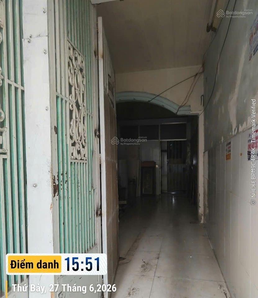 4tỷ9 có hẻm xe hơi, trần xuân soạn  69mv, sẵn thu nhập, không quy hoạch