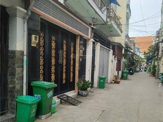 4tỷ9 có hẻm xe hơi, trần xuân soạn  69mv, sẵn thu nhập, không quy hoạch
