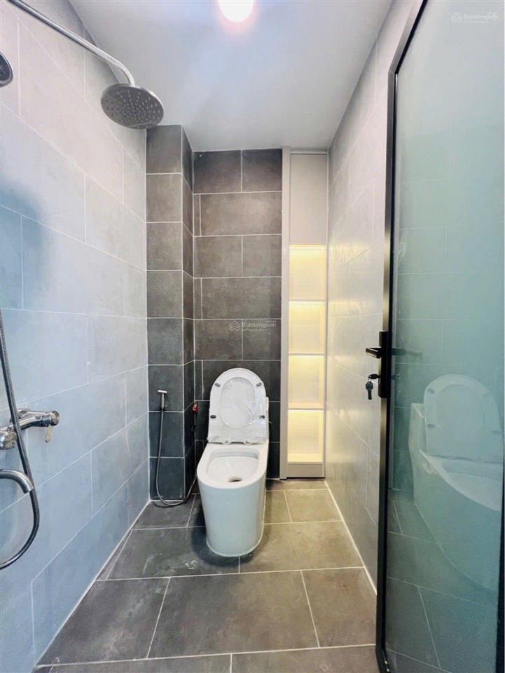 Nhà phố cạnh him lam  cách mt vài bước  sát bãi đậu ô tô  4pn full nội thất  chỉ 6.59 tỷ