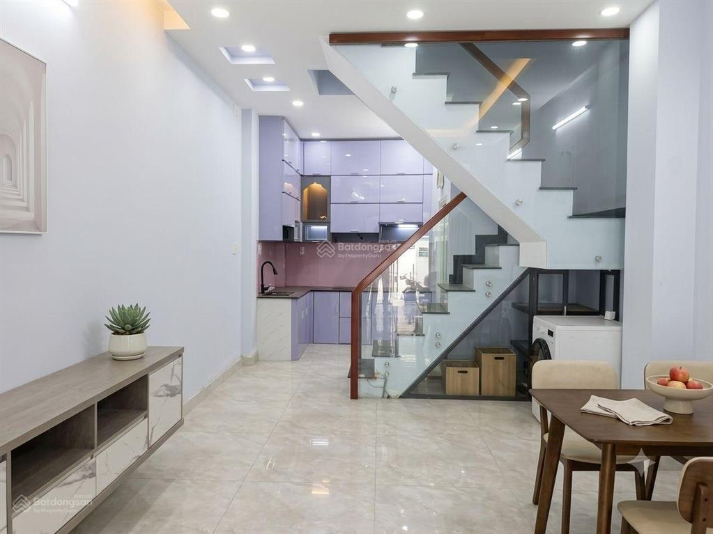Nhà phố quận 7  4 tầng  sân xe rộng rãi  bãi đậu ô tô  60m²  5.570 tỷ