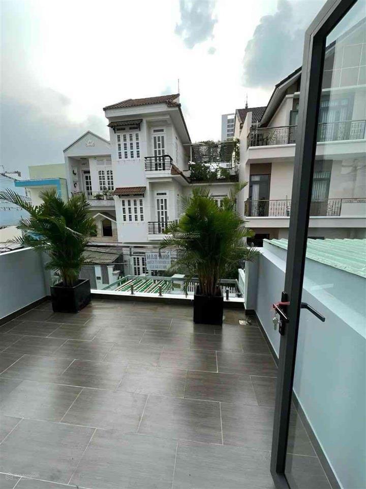 Nhà phố quận 7  4 tầng  sân xe rộng rãi  bãi đậu ô tô  60m²  5.570 tỷ