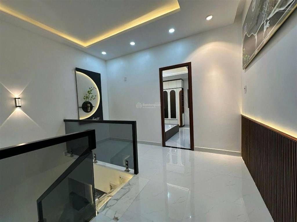 Nhà đẹp hẻm xe hơi  ngay kdc nam long  có pn trệt  4*15  chỉ 7t6