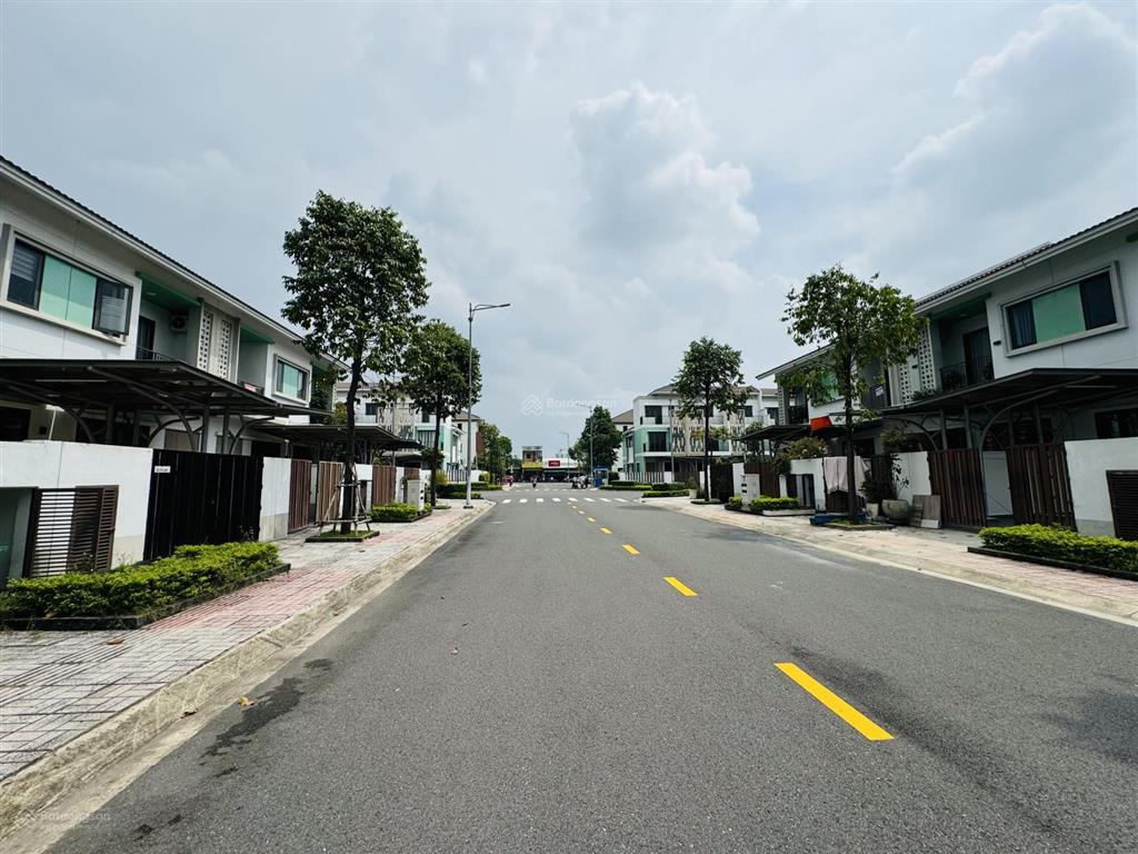 Hiếm có căn 1 trệt 1 lầu giá 2,9 tỷ tại sun casa central