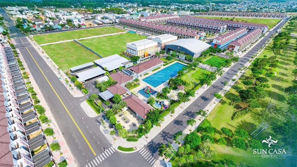 Cần bán căn liền kề 3 tầng giá tốt tại sun casa central