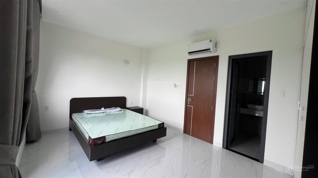 Cho thuê shophouse 3 tầng  5 phòng ngủ  full nội thất