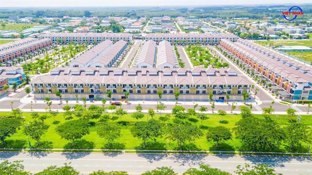 Cho thuê shophouse 3 tầng  5 phòng ngủ  full nội thất