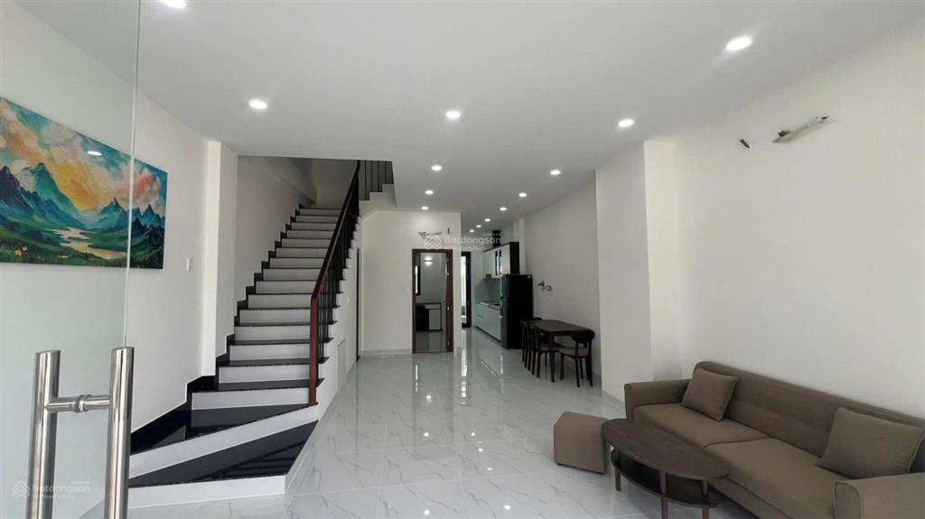 Cho thuê shophouse 3 tầng  5 phòng ngủ  full nội thất