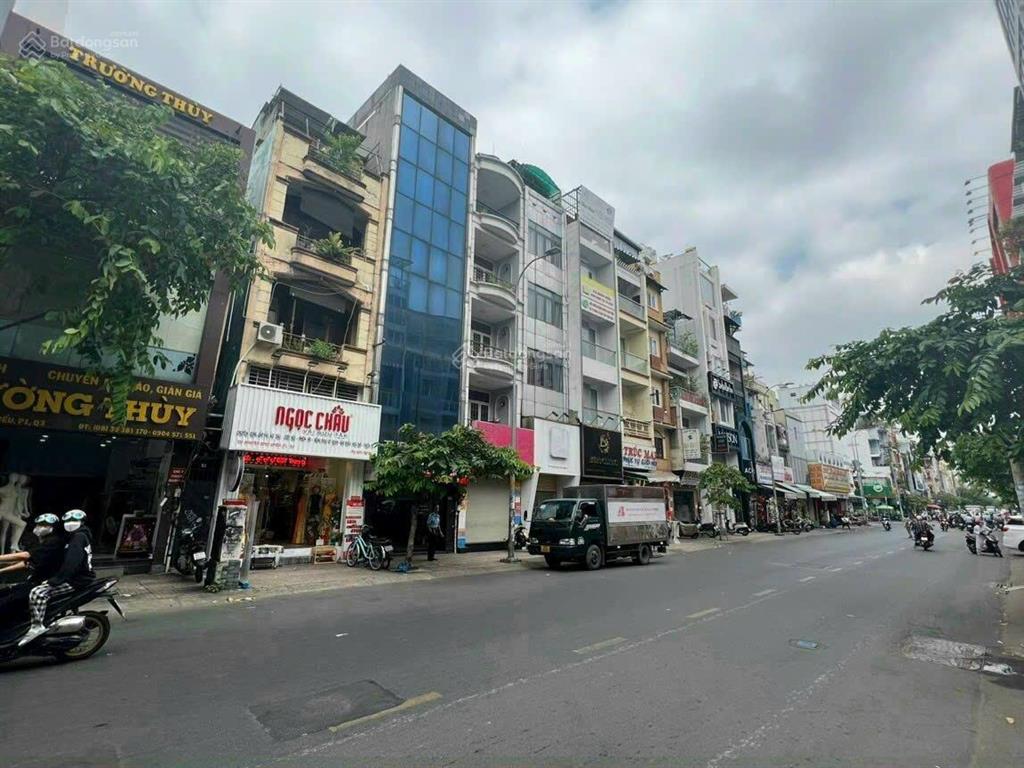 Chính chủ cần thanh lý nhanh nhà gần 3000m2  thích hợp xây chdv hoặc building
