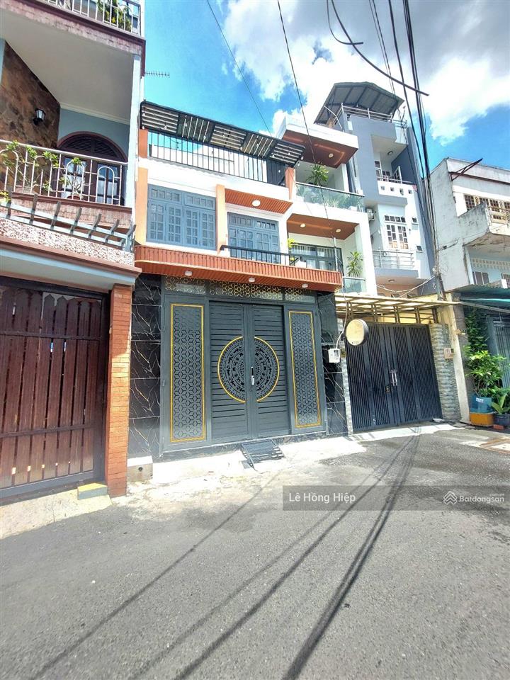 Ngay chợ gò vấp gần đh công nghiệp, bv 175 nguyễn thái sơn  phạm ngũ lão. chỉ 4,9 tỷ