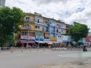 Bán chung cư quận 3  38m  mặt tiền lê văn sỹ  đối diện chợ nguyễn văn trỗi  giá 2,6 tỷ