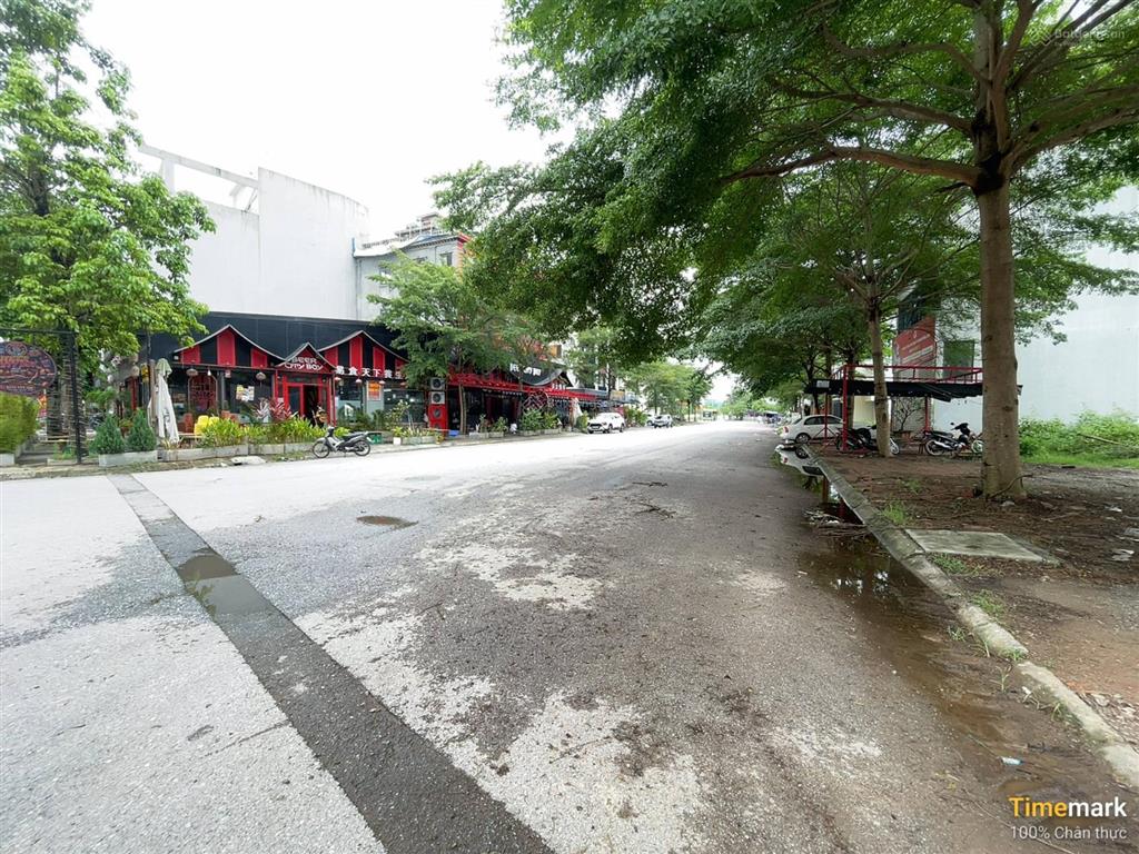 Bán nhà cấp 4 ở ngay full thổ cư  56m²  đường thông ô tô ấp tre quang minh hn  3,4tỷ