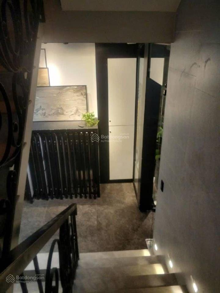 Mặt tiền hoàng văn thụ  p.4  tân bình  dt 5.5*23m  35 tỷ (tl)
