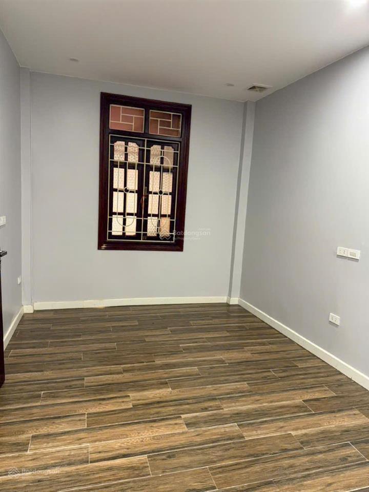 Bán nhà pl phố nguyễn chí thanh, đống đa, hn. giá 18tỷ( tl)
