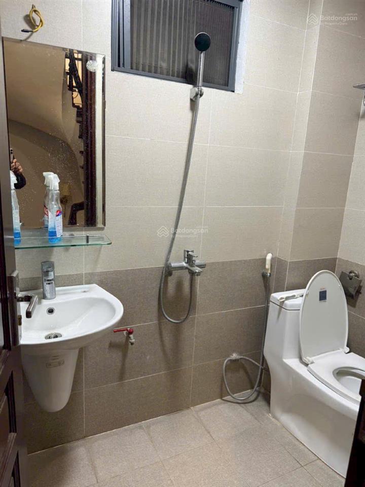 Bán nhà pl phố nguyễn chí thanh, đống đa, hn. giá 18tỷ( tl)