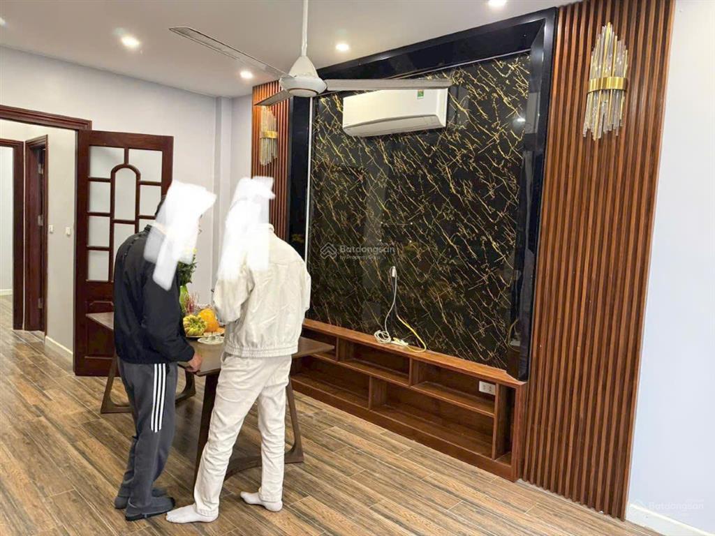 Bán nhà pl phố nguyễn chí thanh, đống đa, hn. giá 18tỷ( tl)