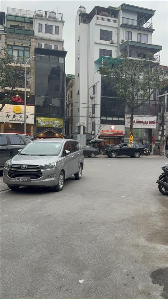 Cho nhà riêng tại phố linh lang  phan kế bính, ba đình, hà nội.