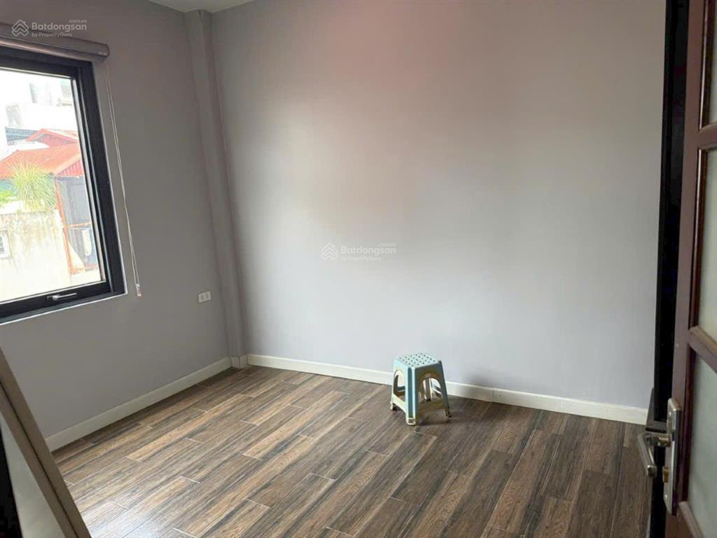 Cho nhà riêng tại phố linh lang  phan kế bính, ba đình, hà nội.