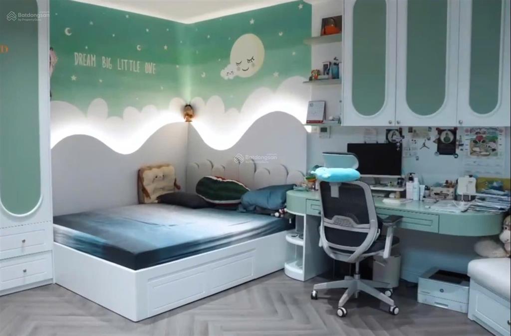 Bán rẻ hơn 3 tỷ so với cách đây vài tháng. bán nhà 7 tầng phố linh lang, ba đình, hn.