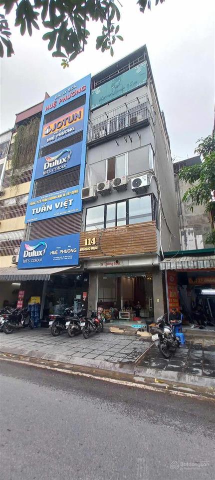Chính chủ bán nhà mặt đường bưởi vỉa hè siêu kinh doanh 43,4m2 mặt tiền 4m