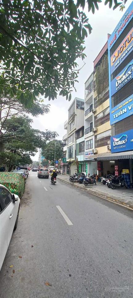 Chính chủ bán nhà mặt đường bưởi vỉa hè siêu kinh doanh 43,4m2 mặt tiền 4m