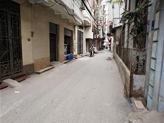 Bán tòa nhà 150m 6 tầng tại đườn trần phú, hà đông, giá 36,5 tỷ.